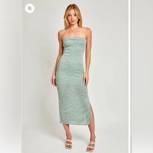 LE LIS
Strapless Open Back Tube Maxi Dress